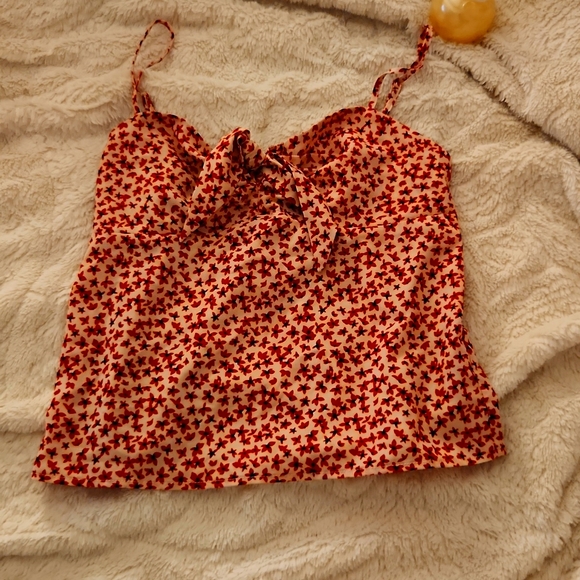 Cute tank - Picture 1 of 2